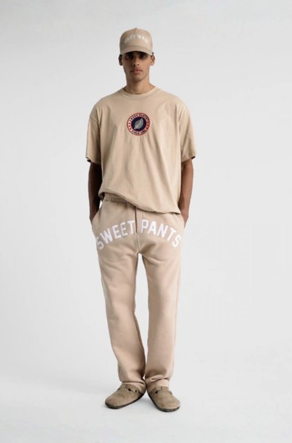 SWEAT PANTS